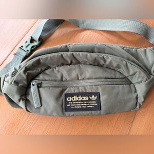 Adidas Originals National Fanny Pack Olive